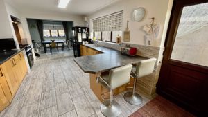 Photo 18- click for photo gallery